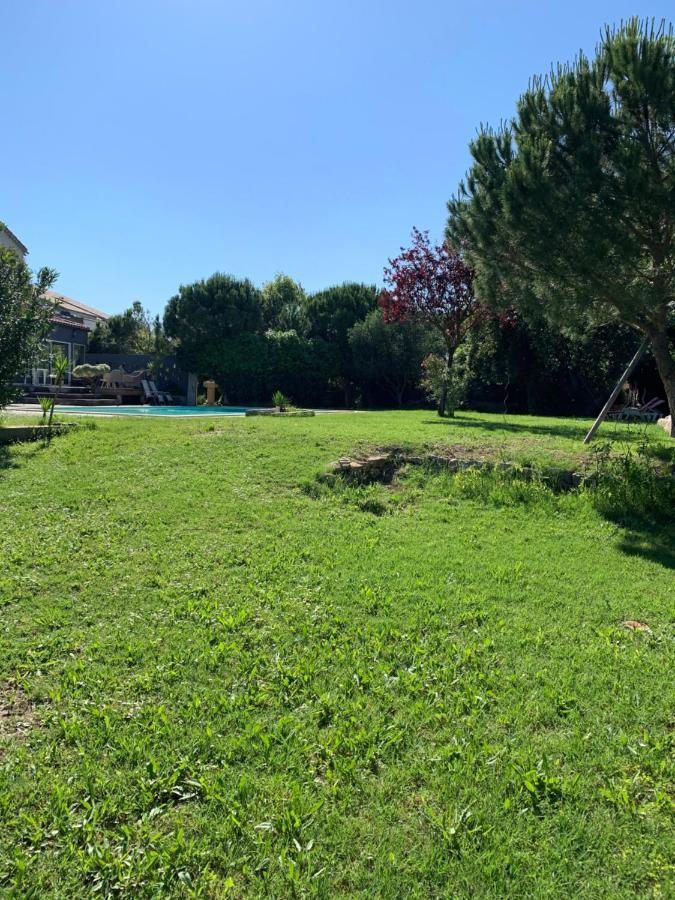 Le Jardin De Lacoste Narbonne Eksteriør billede