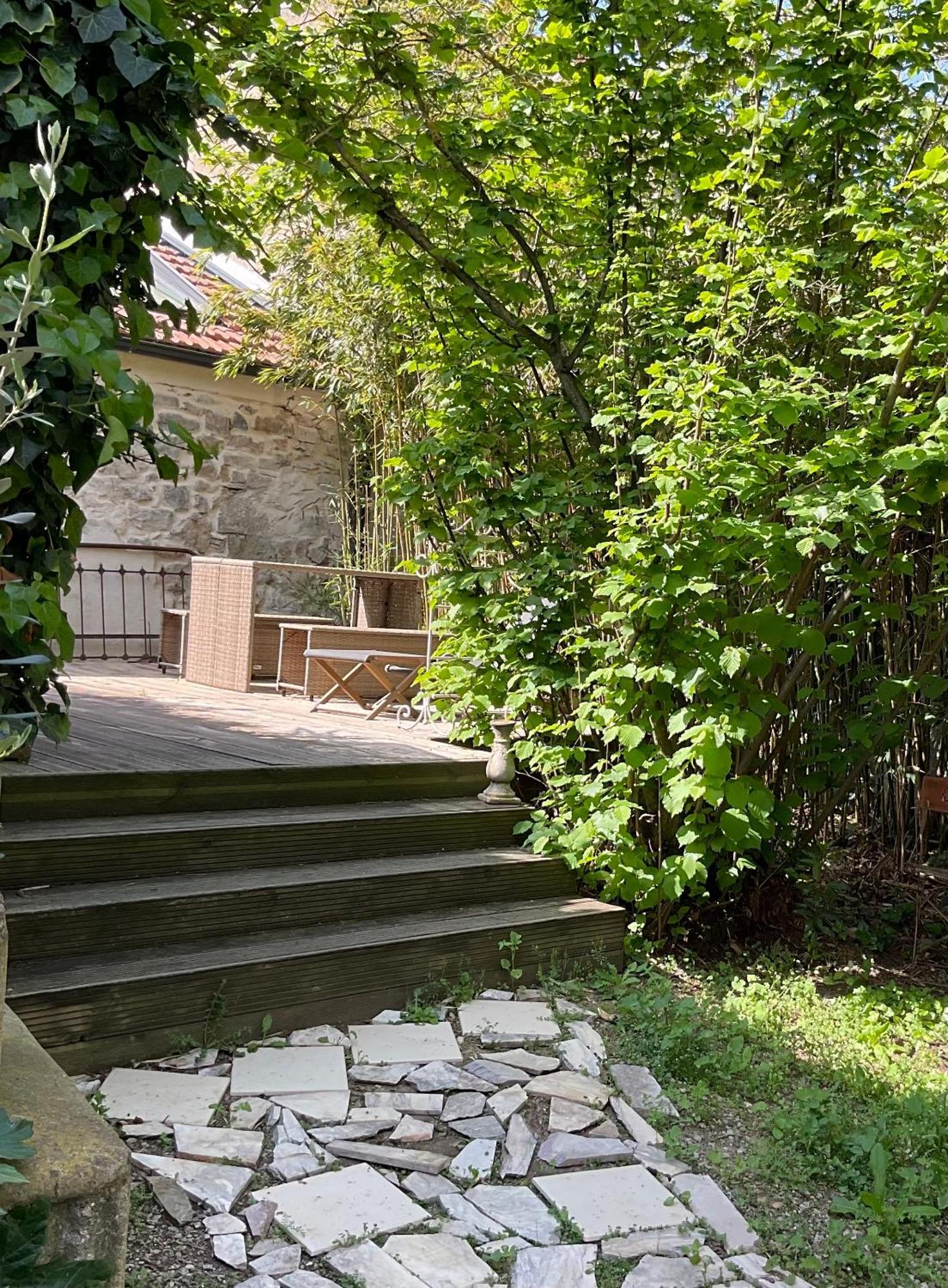 Le Jardin De Lacoste Narbonne Eksteriør billede